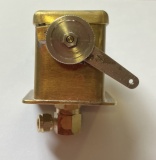 LUBRICATOR IN TANK.  1 1/2'' X 1 3/4''